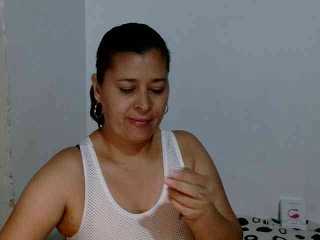 Adrianamilf webcam