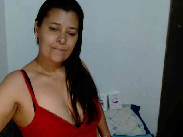 Adrianamilf webcam