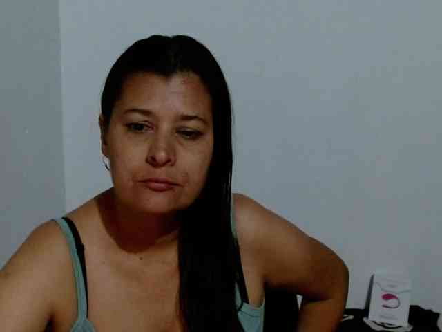 Adrianamilf webcam