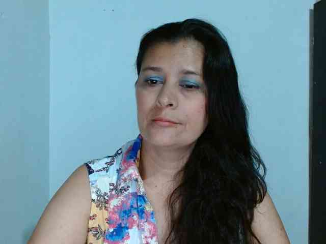 Adrianamilf webcam