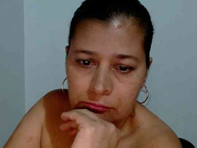 Adrianamilf webcam