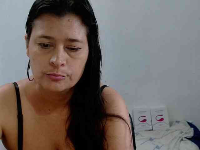 Adrianamilf webcam