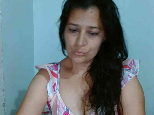 Adrianamilf webcam