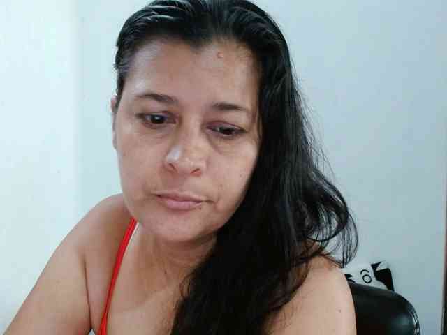 Adrianamilf webcam