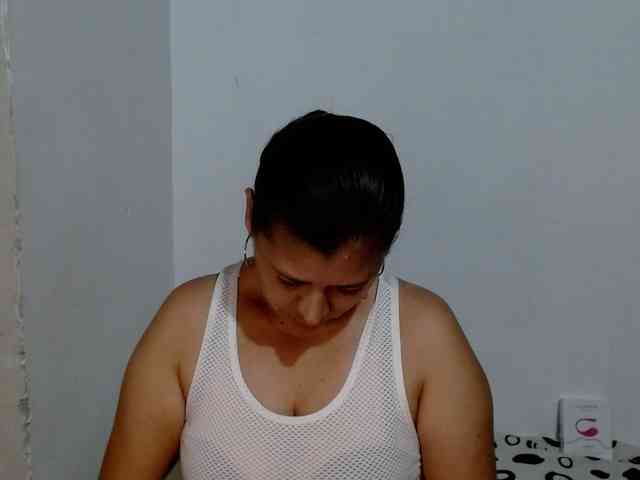 Adrianamilf webcam