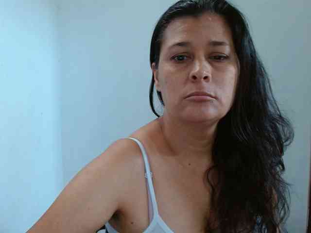 Adrianamilf webcam