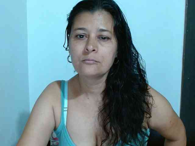 Adrianamilf webcam