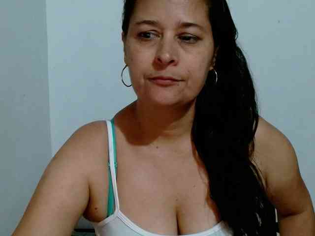Adrianamilf webcam
