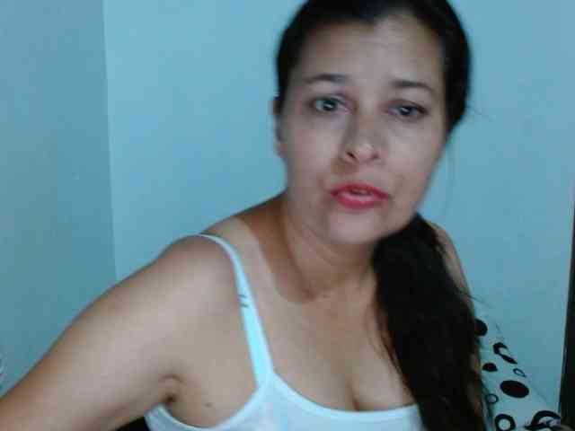 Adrianamilf webcam