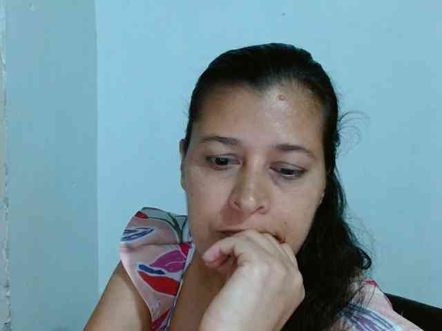 Adrianamilf webcam