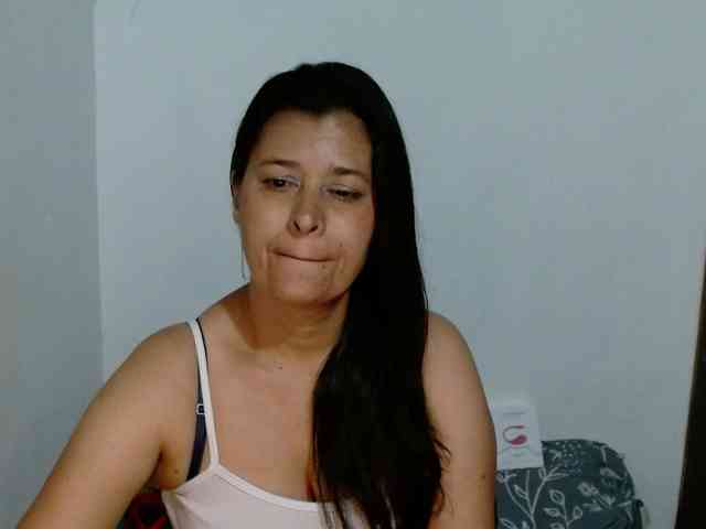 Adrianamilf Adrianamilf