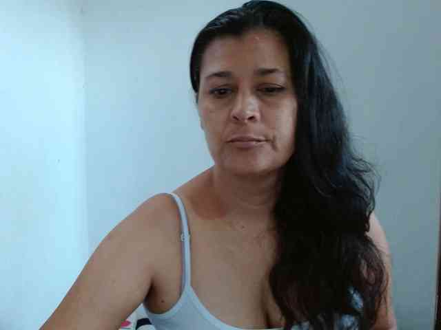 Adrianamilf webcam