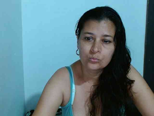 Adrianamilf webcam