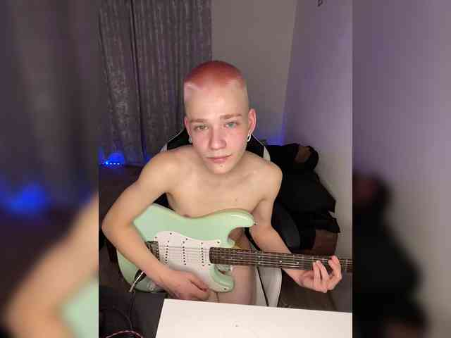 SwagyHotBoy Live Webcam on BongaCams