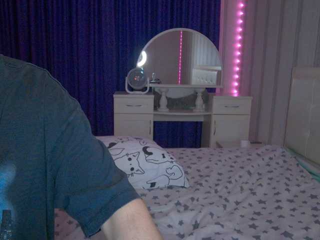 go to chat with AmyAmy