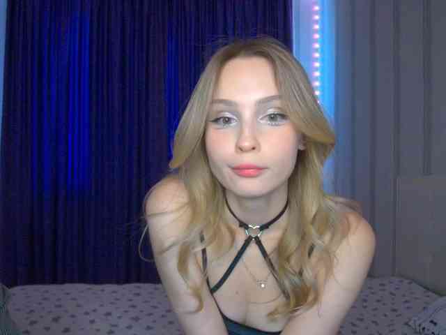 hollyJoys