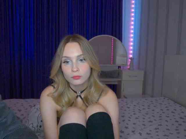 hollyJoys