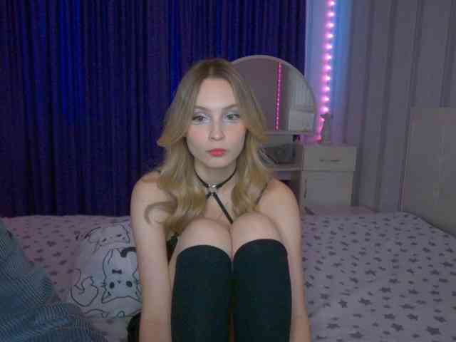 hollyJoys hollyJoys
