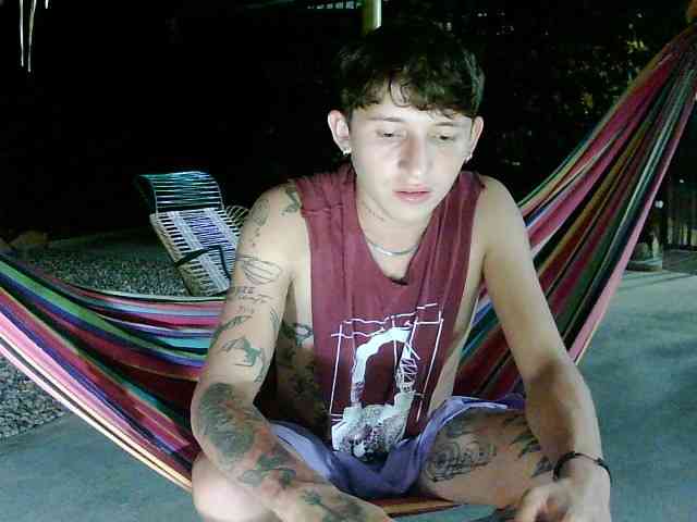 frank-boy Live Webcam on BongaCams frank-boy Live Webcam on BongaCams