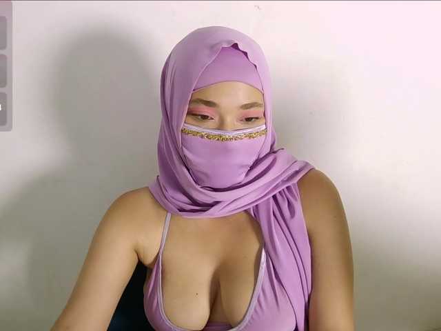 Eva-abaad's BongaCams show and profile