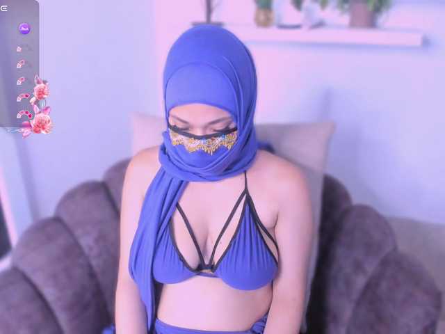 Eva-abaad's BongaCams show and profile