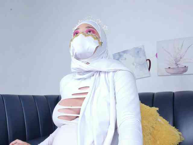 Eva-abaad webcam