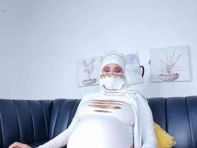 Eva-abaad webcam
