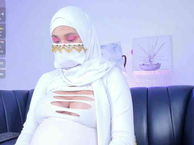 Eva-abaad webcam