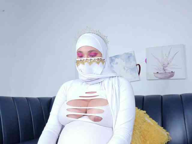 Eva-abaad webcam