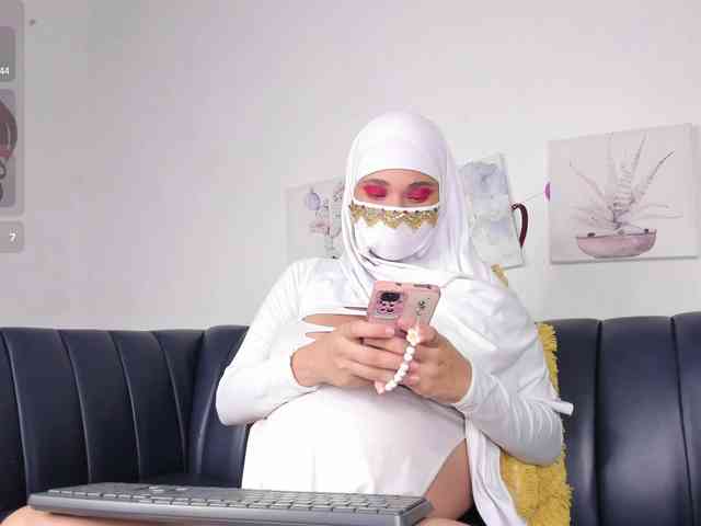 Eva-abaad webcam