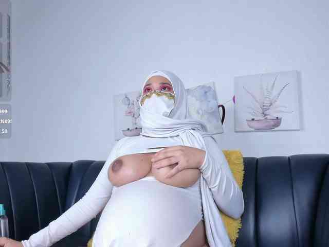 Eva-abaad webcam