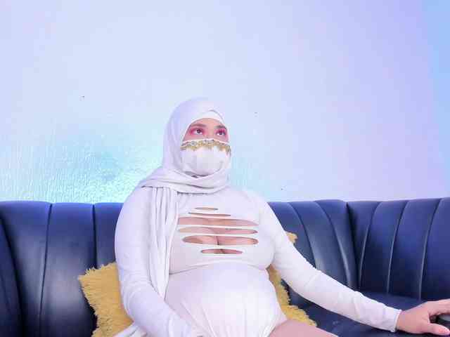 Eva-abaad webcam