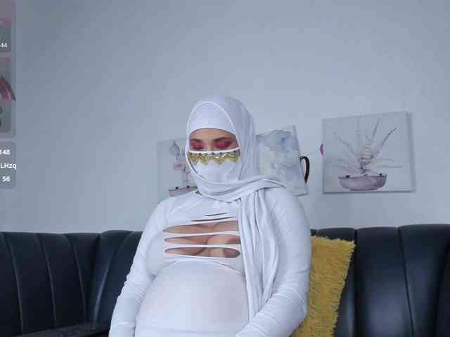 Eva-abaad webcam