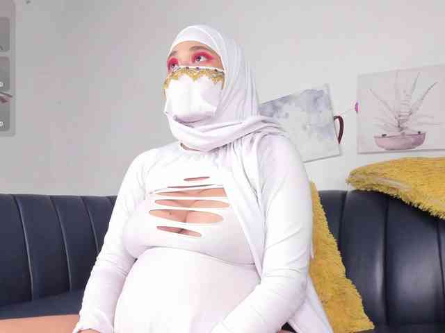 Eva-abaad webcam