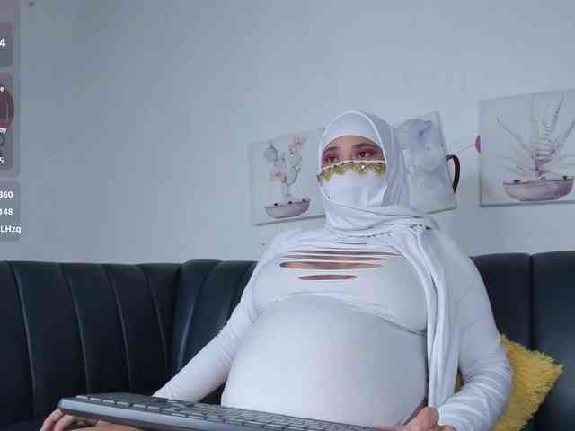 Eva-abaad webcam