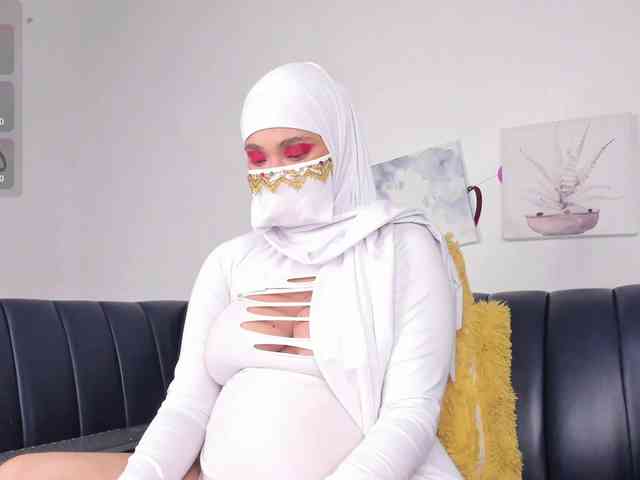 Eva-abaad webcam