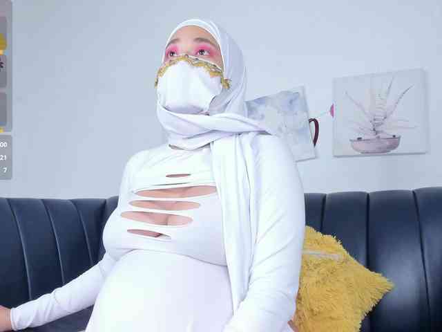 Eva-abaad webcam