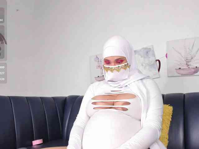 Eva-abaad webcam