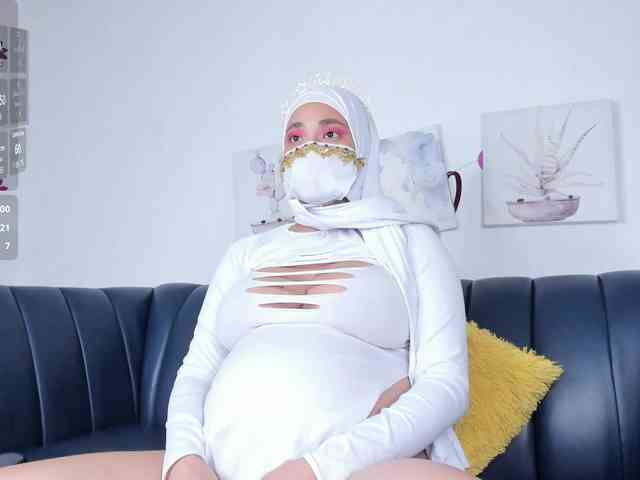 Eva-abaad webcam