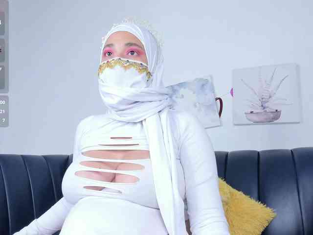 Eva-abaad webcam