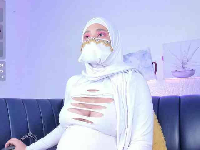 Eva-abaad Live Webcam on BongaCams