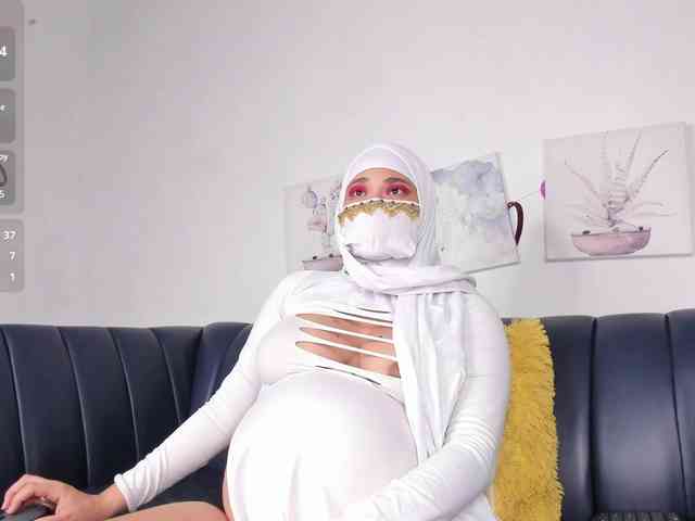 Eva-abaad webcam