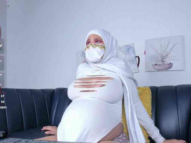 Eva-abaad webcam