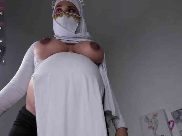 Eva-abaad webcam