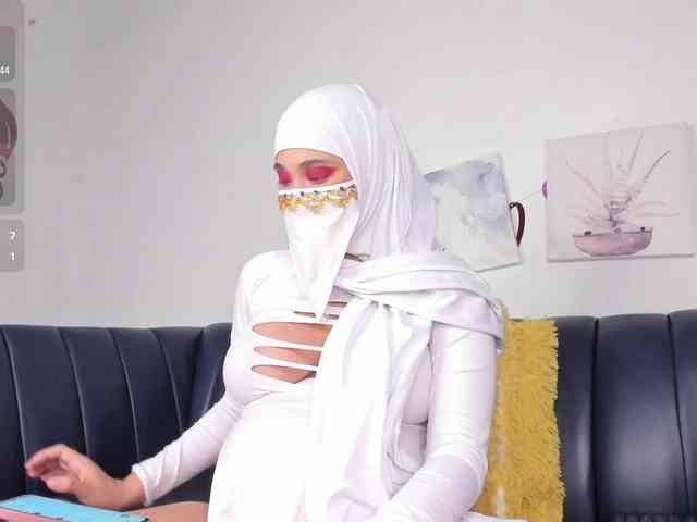 Eva-abaad webcam