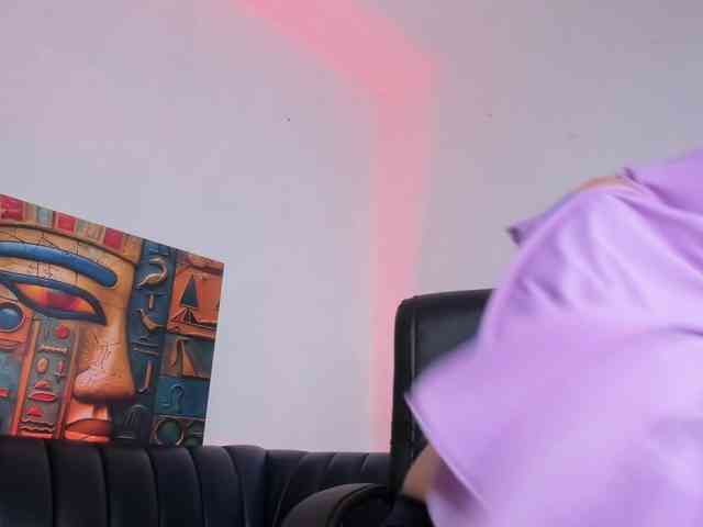 Eva-abaad webcam