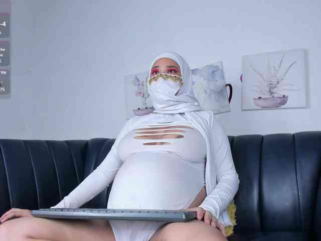 Eva-abaad webcam