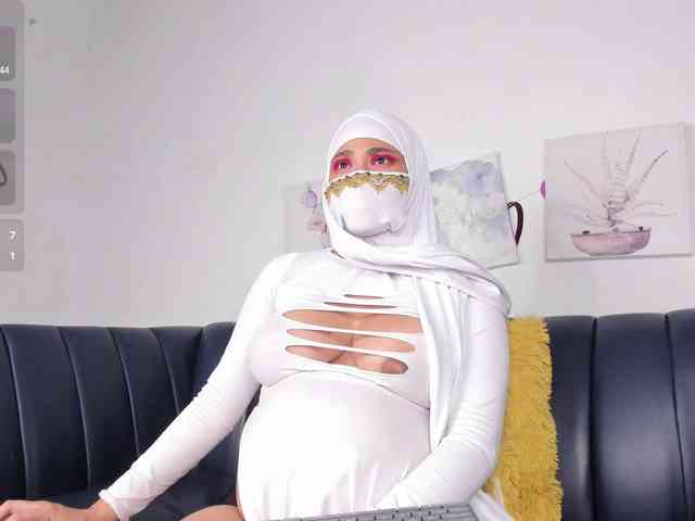 Eva-abaad webcam