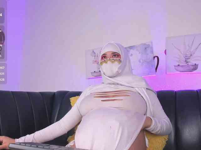 Eva-abaad webcam