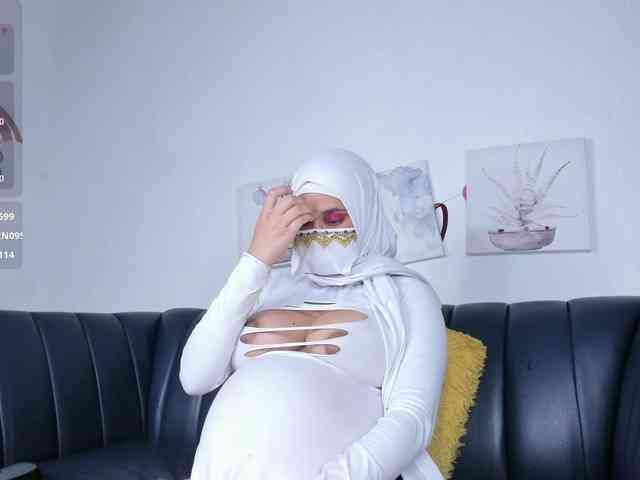 Eva-abaad webcam